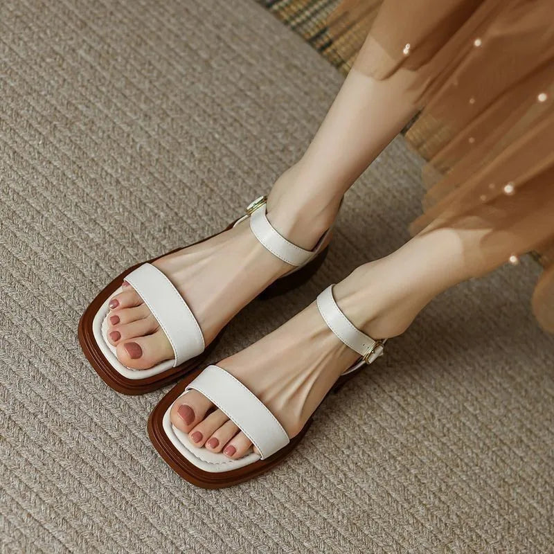 Sandali in pelle Juneya