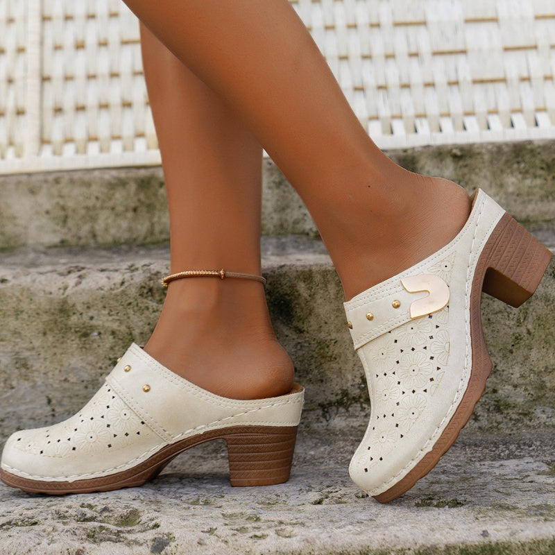 Sandali robusti dal design comodo