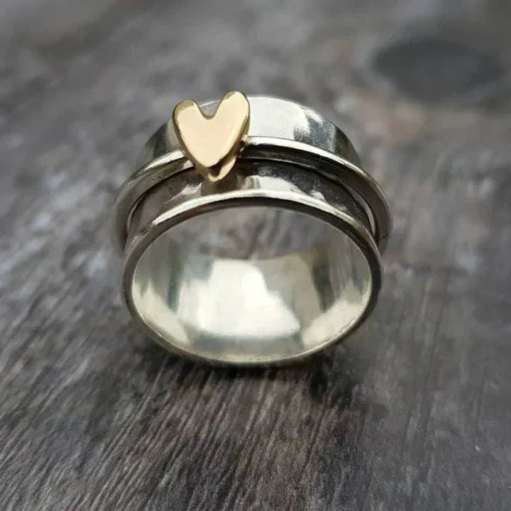 Vintage zilveren ring met hangend hartje