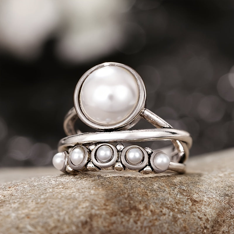 Vintage ring met kunstparel en lagerontwerp