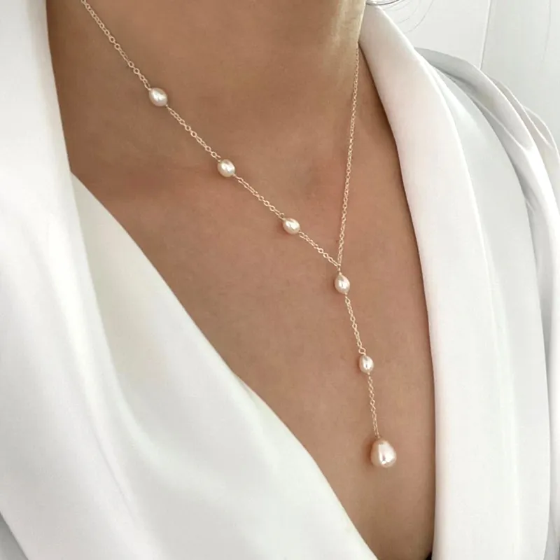 Vintage hangende parelketting