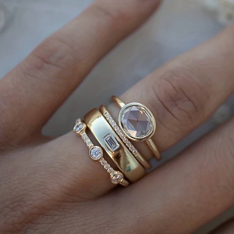Vintage ringenset in goud met zirkonia